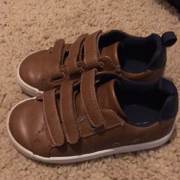 Old Navy kids dressy shoes - Picture 3 of 3